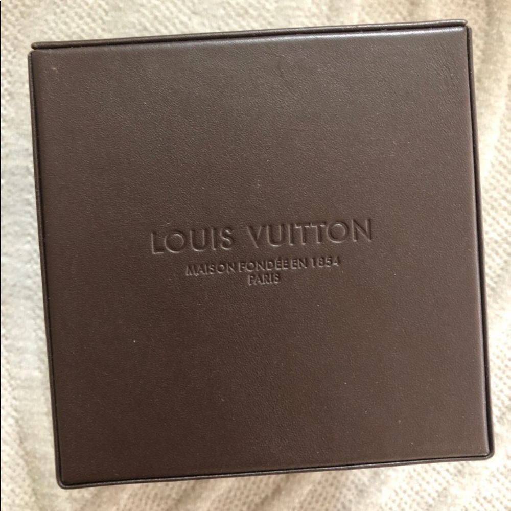 Sold - Picture 2 of 6